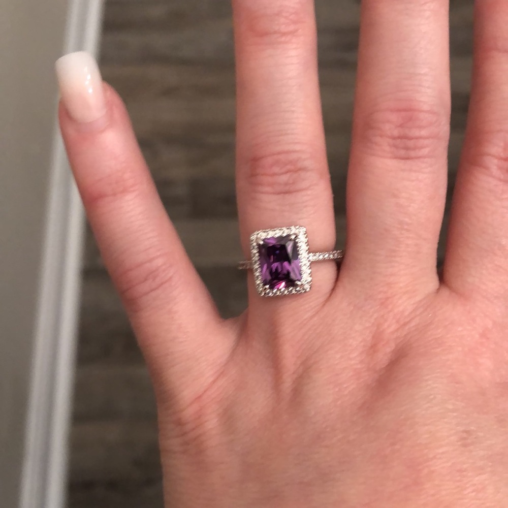 Ring Bomb Party Ring / Size 6